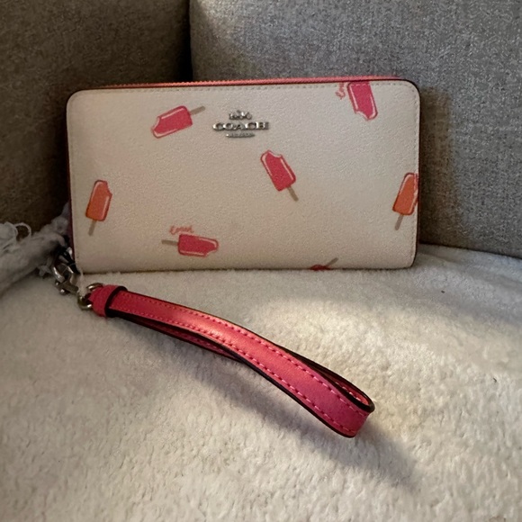 Coach wristlet. Great clutch Popsicles are adorable. Summer is here !! 🛍️ - Picture 5 of 5